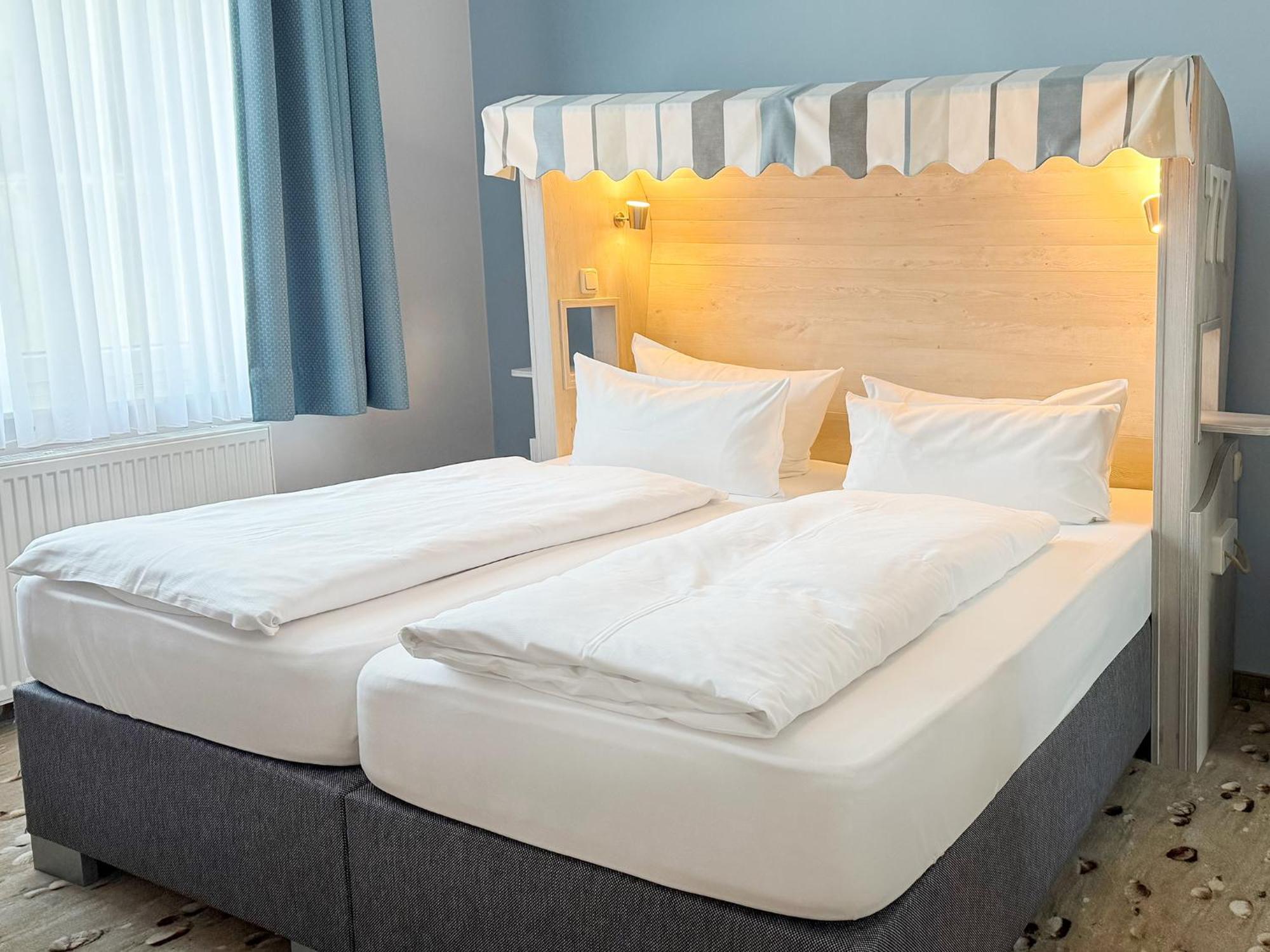 Dormero Hotel Wilhelmshaven Exteriör bild