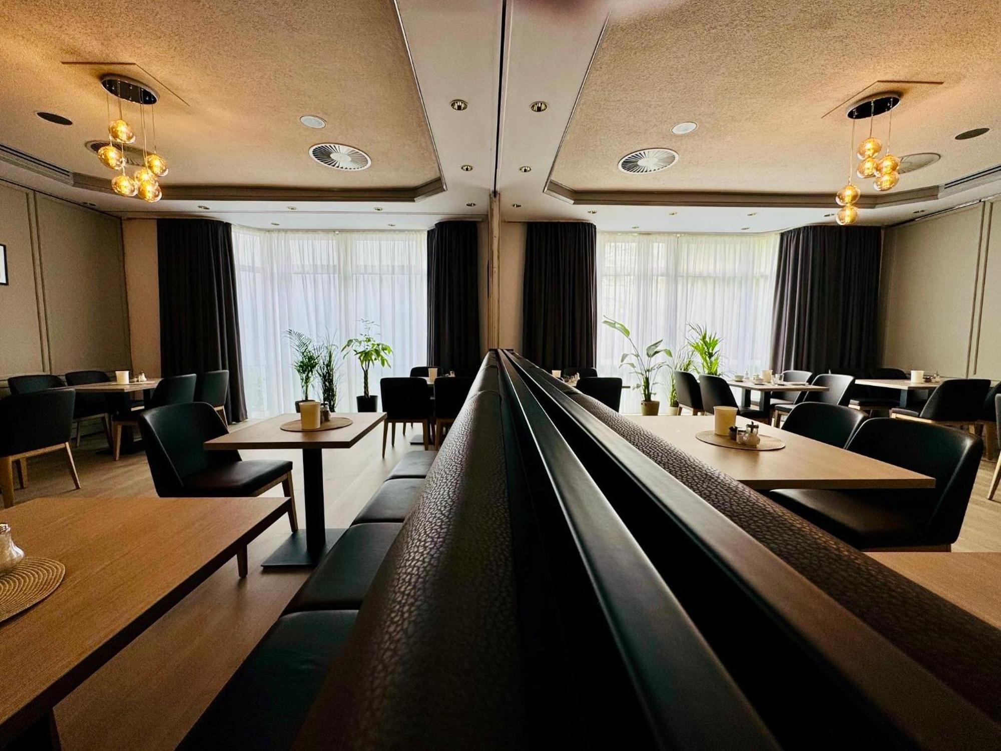 Dormero Hotel Wilhelmshaven Exteriör bild
